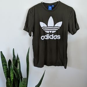 Adidas T-shirt